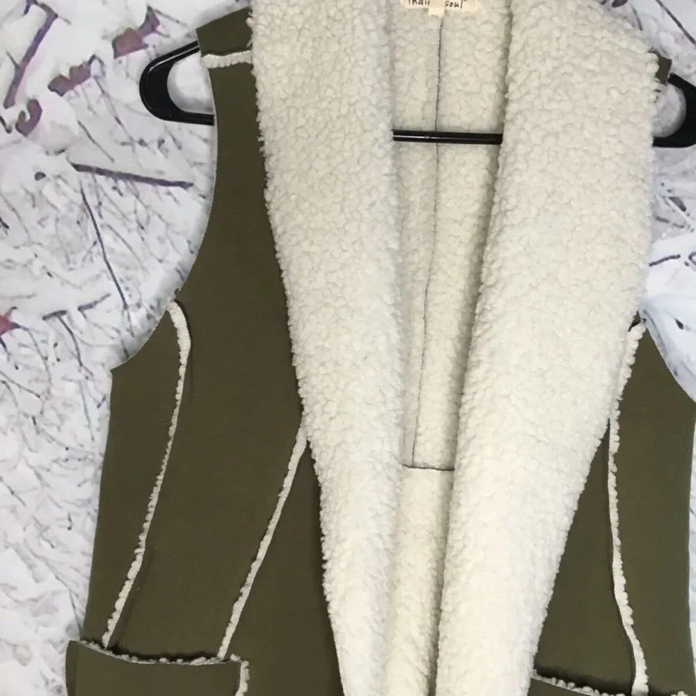 Indigo Soul Women's Draped Sherpa Cozy Suede/Fur Olive Winter‎ Vest Size S